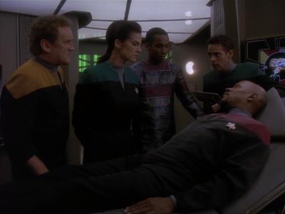 Star Trek: Deep Space Nine Screencaps "The Visitor" (S4:E3)