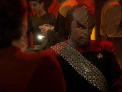 Star Trek: Deep Space Nine Screencaps "Hippocratic Oath" (S4:E4)