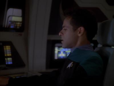 Star Trek: Deep Space Nine Screencaps "Hippocratic Oath" (S4:E4)