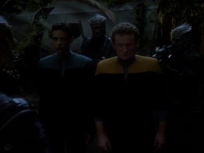 Star Trek: Deep Space Nine Screencaps "Hippocratic Oath" (S4:E4)