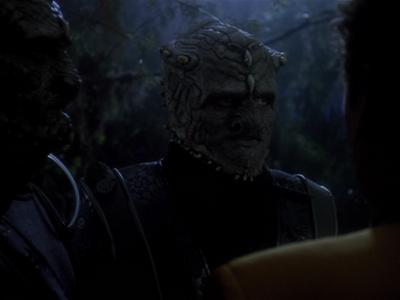 Star Trek: Deep Space Nine Screencaps "Hippocratic Oath" (S4:E4)