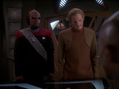 Star Trek: Deep Space Nine Screencaps "Hippocratic Oath" (S4:E4)