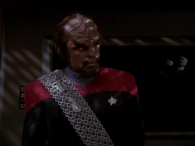 Star Trek: Deep Space Nine Screencaps "Hippocratic Oath" (S4:E4)