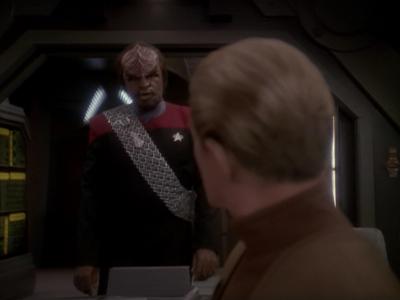 Star Trek: Deep Space Nine Screencaps "Hippocratic Oath" (S4:E4)
