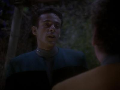 Star Trek: Deep Space Nine Screencaps "Hippocratic Oath" (S4:E4)