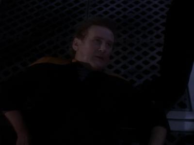 Star Trek: Deep Space Nine Screencaps "Hippocratic Oath" (S4:E4)