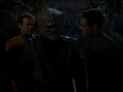 Star Trek: Deep Space Nine Screencaps "Hippocratic Oath" (S4:E4)