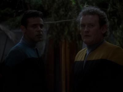 Star Trek: Deep Space Nine Screencaps "Hippocratic Oath" (S4:E4)
