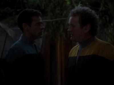 Star Trek: Deep Space Nine Screencaps "Hippocratic Oath" (S4:E4)