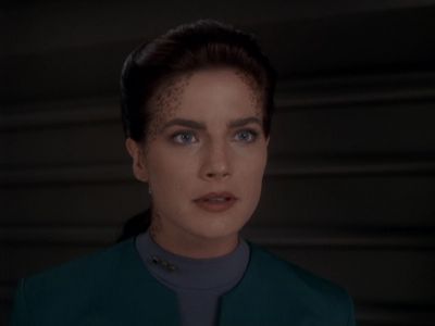 Star Trek: Deep Space Nine Screencaps "Indiscretion" (S4:E5)