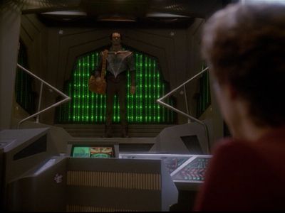 Star Trek: Deep Space Nine Screencaps "Indiscretion" (S4:E5)