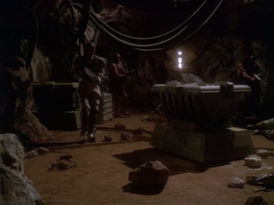 Star Trek: Deep Space Nine Screencaps "Indiscretion" (S4:E5)