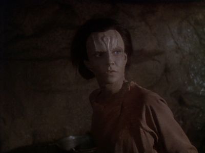 Star Trek: Deep Space Nine Screencaps "Indiscretion" (S4:E5)