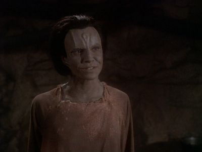 Star Trek: Deep Space Nine Screencaps "Indiscretion" (S4:E5)