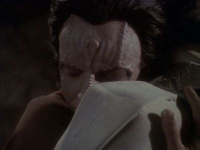 Star Trek: Deep Space Nine Screencaps "Indiscretion" (S4:E5)