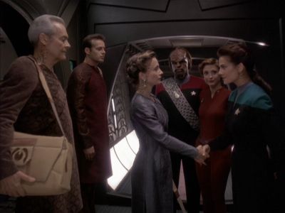 Star Trek: Deep Space Nine Screencaps "Rejoined" (S4:E6)