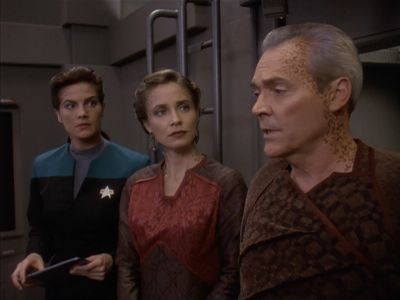 Star Trek: Deep Space Nine Screencaps "Rejoined" (S4:E6)