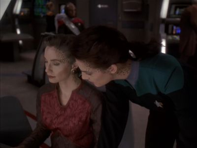 Star Trek: Deep Space Nine Screencaps "Rejoined" (S4:E6)