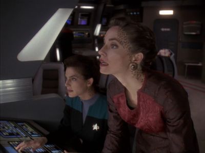 Star Trek: Deep Space Nine Screencaps "Rejoined" (S4:E6)