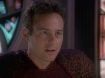Star Trek: Deep Space Nine Screencaps "Rejoined" (S4:E6)