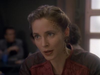 Star Trek: Deep Space Nine Screencaps "Rejoined" (S4:E6)