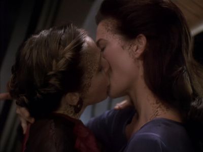 Star Trek: Deep Space Nine Screencaps "Rejoined" (S4:E6)