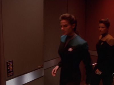 Star Trek: Deep Space Nine Screencaps "Rejoined" (S4:E6)