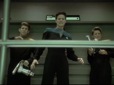 Star Trek: Deep Space Nine Screencaps "Rejoined" (S4:E6)
