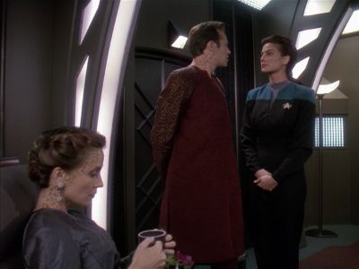 Star Trek: Deep Space Nine Screencaps "Rejoined" (S4:E6)