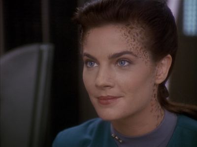Star Trek: Deep Space Nine Screencaps "Rejoined" (S4:E6)