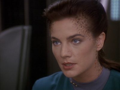 Star Trek: Deep Space Nine Screencaps "Rejoined" (S4:E6)