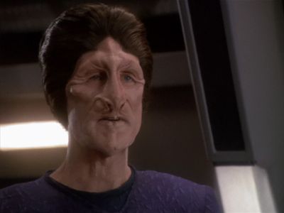 Star Trek: Deep Space Nine Screencaps "Starship Down" (S4:E7)