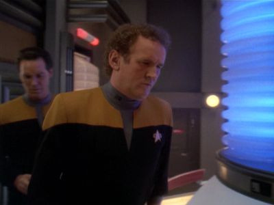 Star Trek: Deep Space Nine Screencaps "Starship Down" (S4:E7)