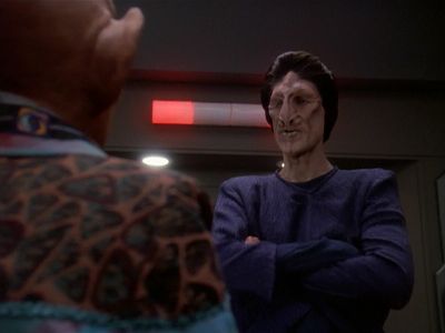 Star Trek: Deep Space Nine Screencaps "Starship Down" (S4:E7)
