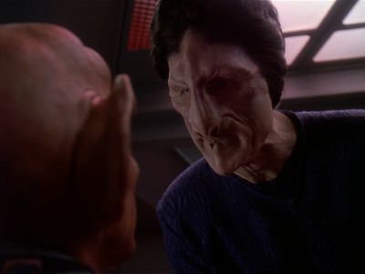 Star Trek: Deep Space Nine Screencaps "Starship Down" (S4:E7)