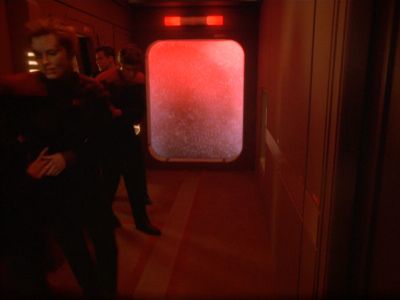 Star Trek: Deep Space Nine Screencaps "Starship Down" (S4:E7)