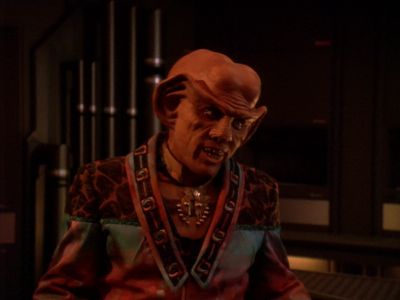 Star Trek: Deep Space Nine Screencaps "Starship Down" (S4:E7)