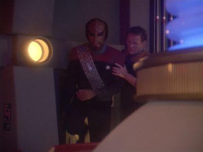 Star Trek: Deep Space Nine Screencaps "Starship Down" (S4:E7)