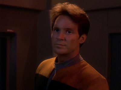 Star Trek: Deep Space Nine Screencaps "Starship Down" (S4:E7)