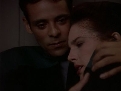 Star Trek: Deep Space Nine Screencaps "Starship Down" (S4:E7)