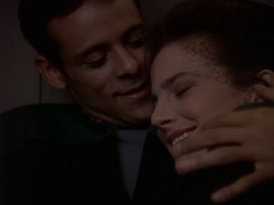 Star Trek: Deep Space Nine Screencaps "Starship Down" (S4:E7)
