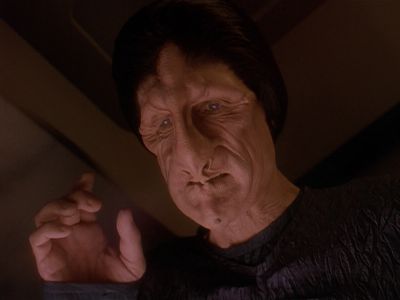 Star Trek: Deep Space Nine Screencaps "Starship Down" (S4:E7)