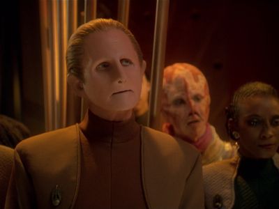 Star Trek: Deep Space Nine Screencaps "Starship Down" (S4:E7)