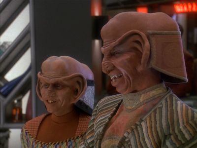 Star Trek: Deep Space Nine Screencaps "Little Green Men" (S4:E8)