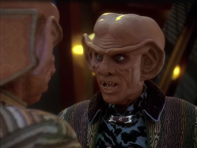 Star Trek: Deep Space Nine Screencaps "Little Green Men" (S4:E8)