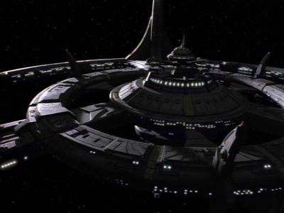 Star Trek: Deep Space Nine Screencaps "Little Green Men" (S4:E8)