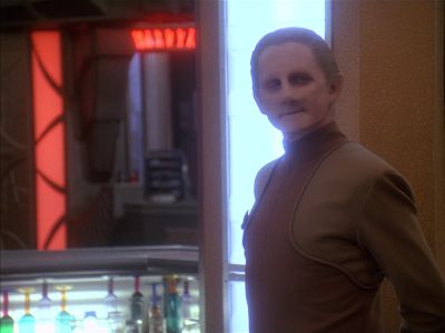 Star Trek: Deep Space Nine Screencaps "Little Green Men" (S4:E8)