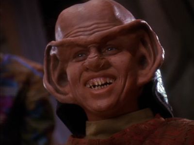 Star Trek: Deep Space Nine Screencaps "Little Green Men" (S4:E8)