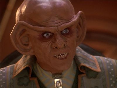Star Trek: Deep Space Nine Screencaps "Little Green Men" (S4:E8)