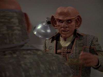 Star Trek: Deep Space Nine Screencaps "Little Green Men" (S4:E8)